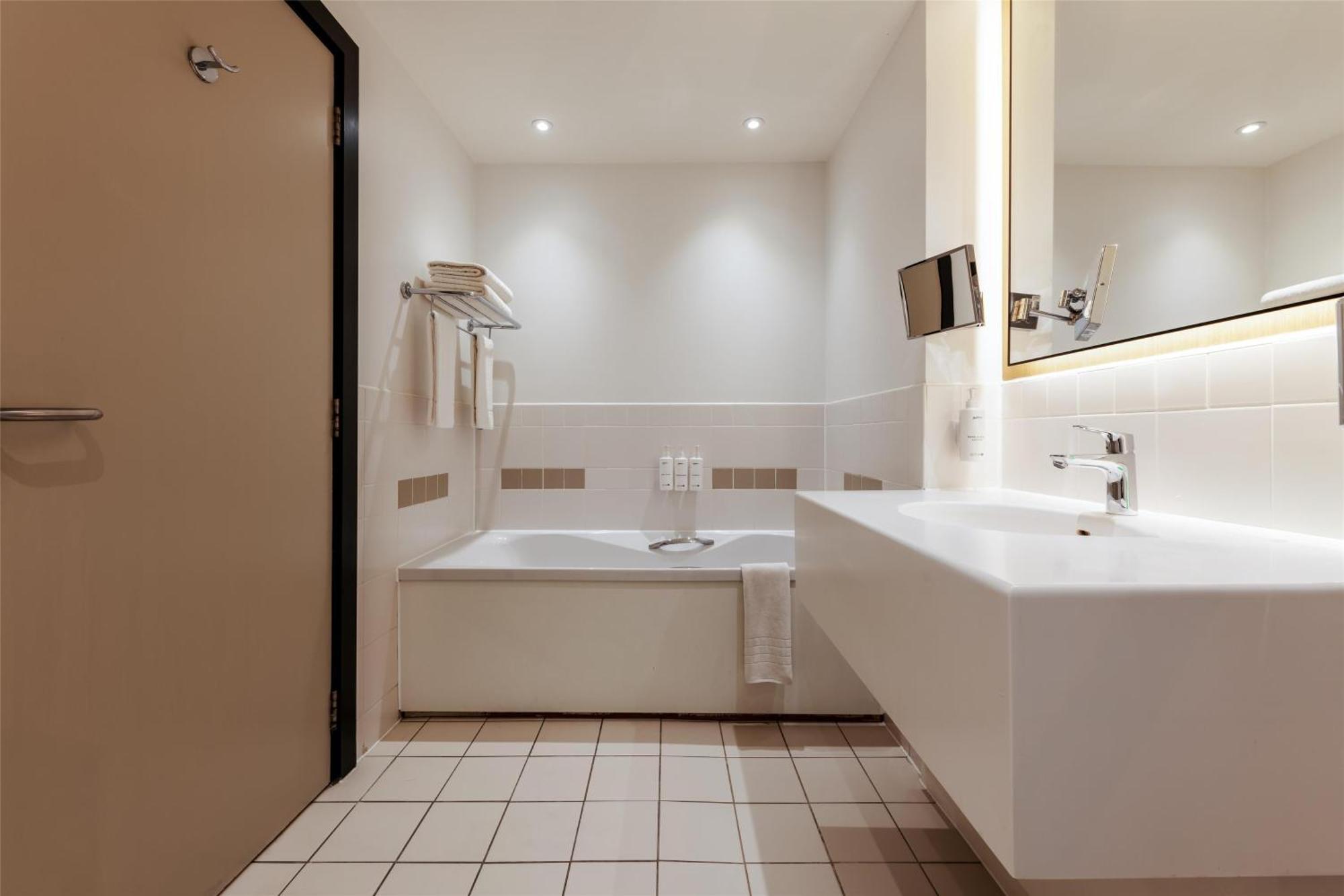 Net Zero One-Bedroom Suite,1670703191:JPEG